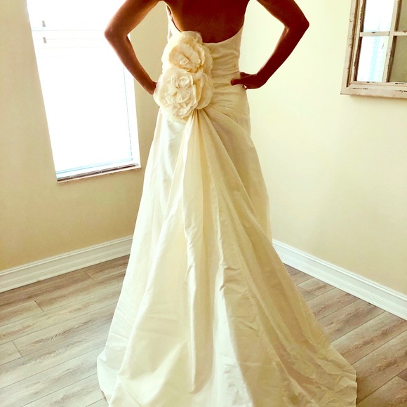 MARISA Dresses & Skirts - 👰🏼 NWT MARISA #845 Wedding Gown